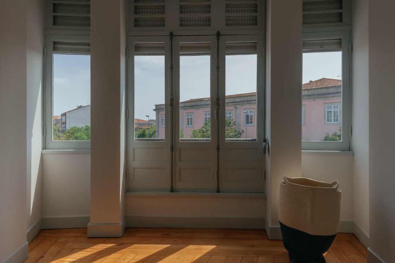 Baixa24 - Downtown Bliss W/ Amazing Natural Light Apartment Porto